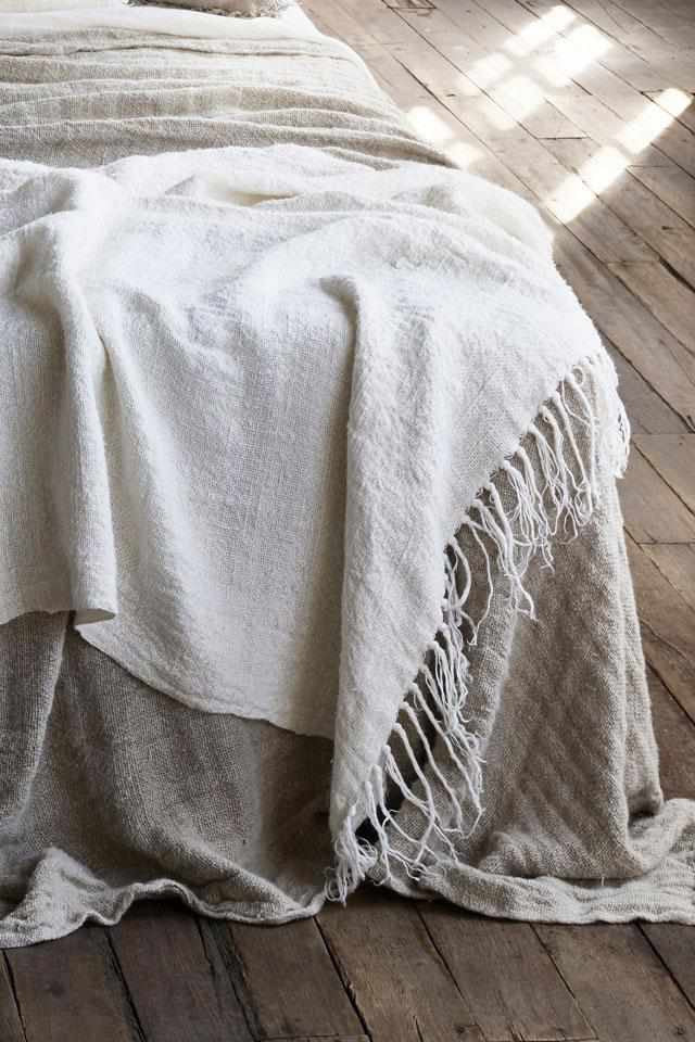 Bedouin Oversized Linen Throw