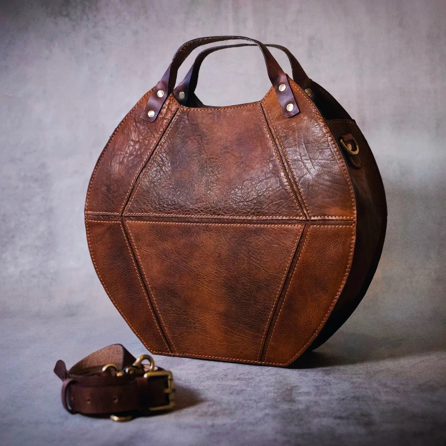 Handmade Womens Leather Handbag Shoulder Bag Round Tote